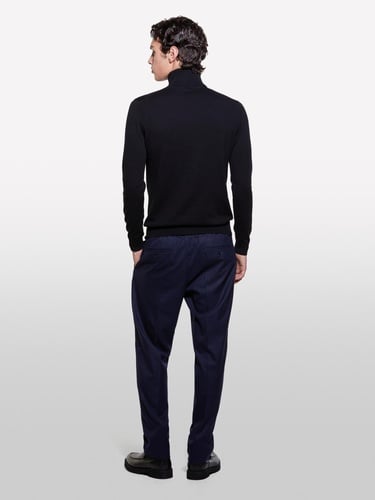  Erkek Siyah Koton Karışımlı Dik Yaka Kazak