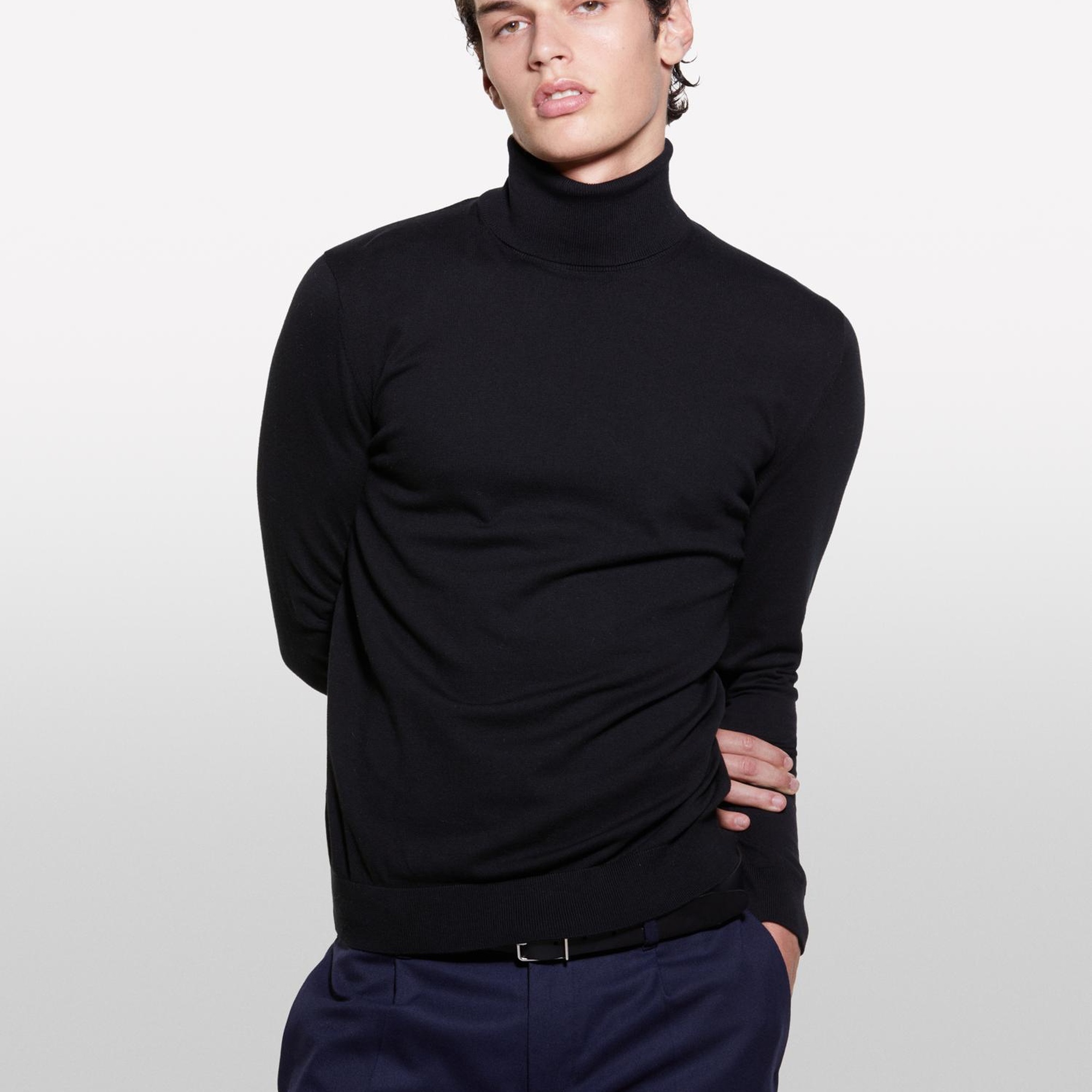 Erkek Siyah Koton Karışımlı Dik Yaka Kazak