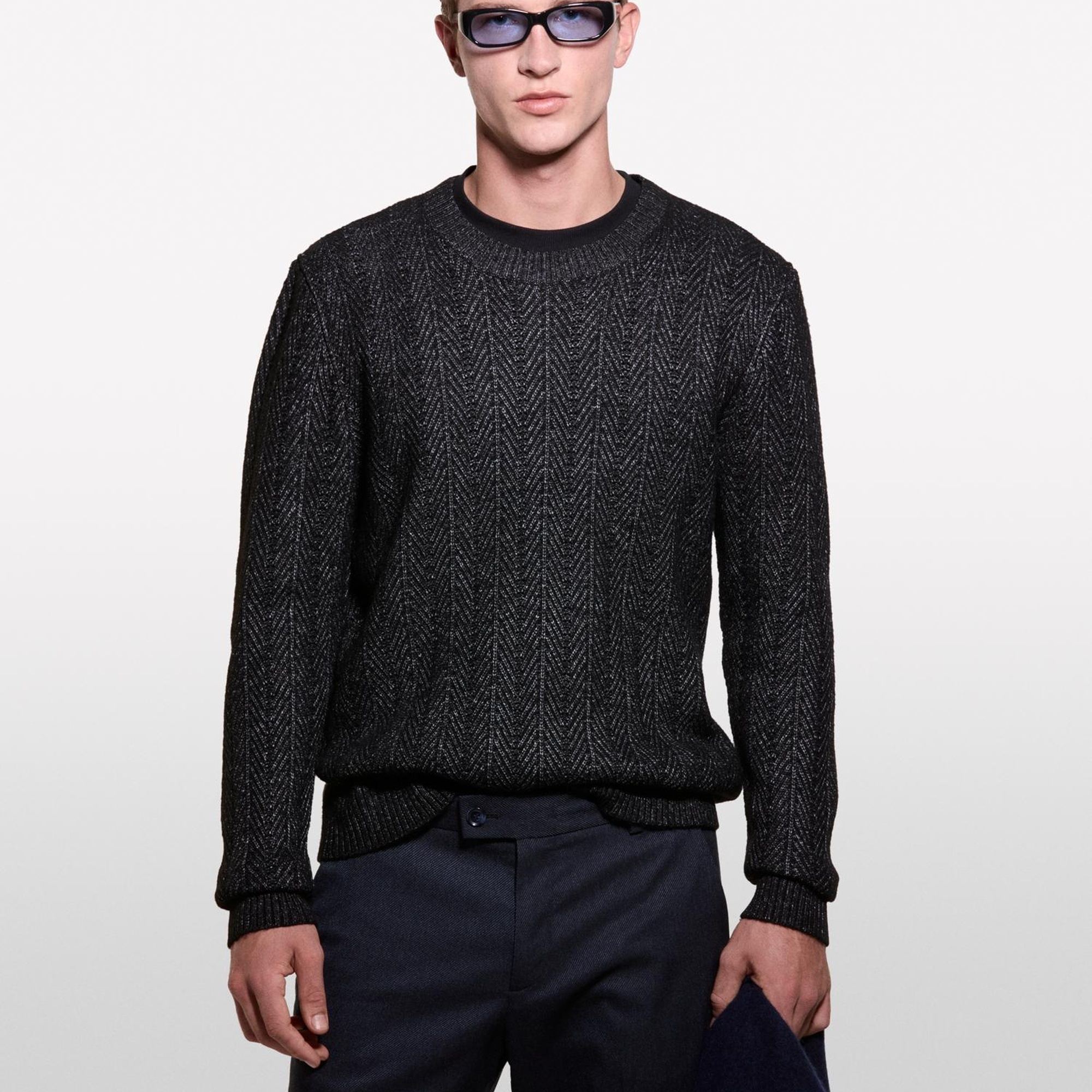 Erkek Siyah Melanj Viskoz Karışımlı Normal Kesim Balıksırtı Desenli Kazak