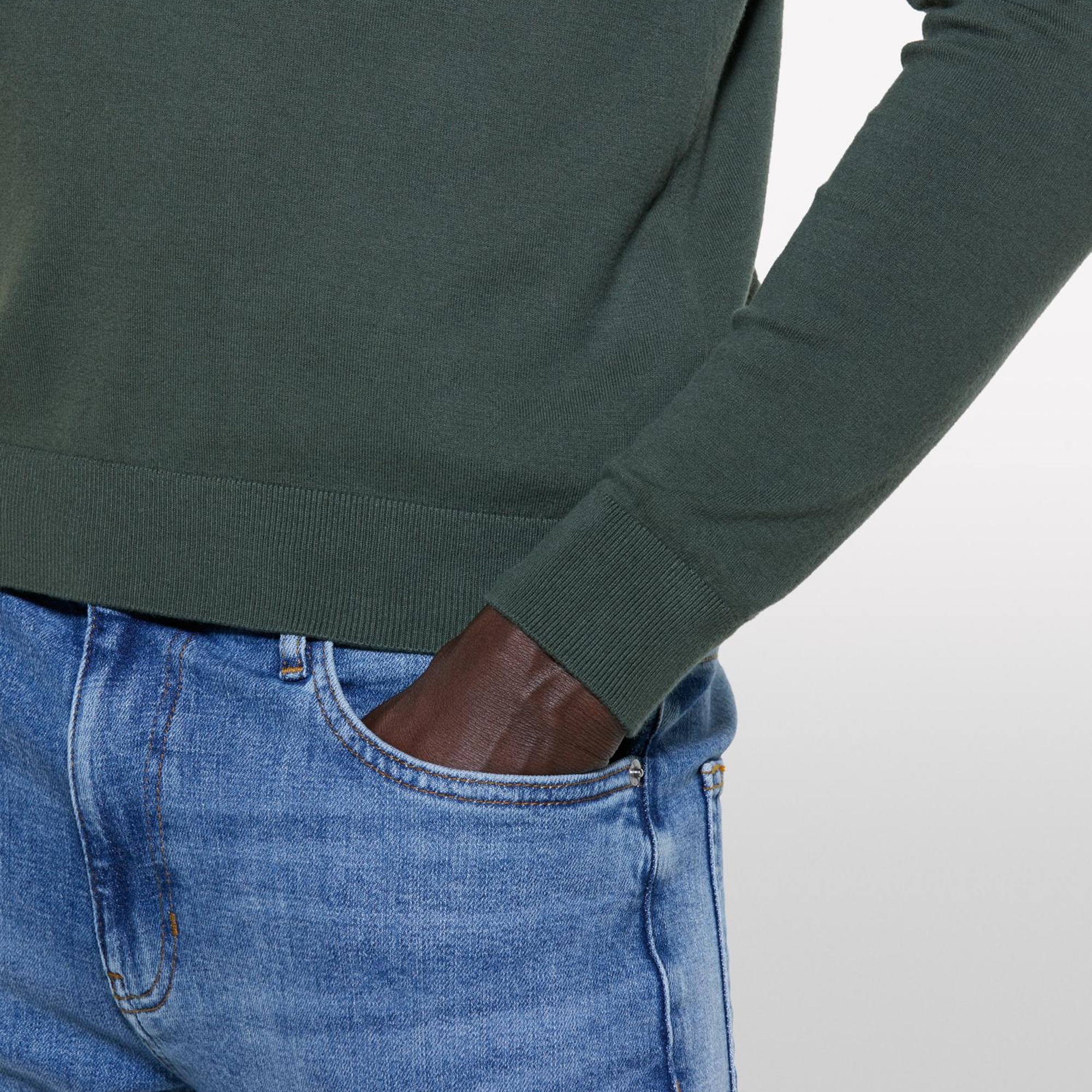 Erkek Koyu Yeşil Pamuk Karışımlı Normal Kesim Uzun Kollu Ribanalı Kazak