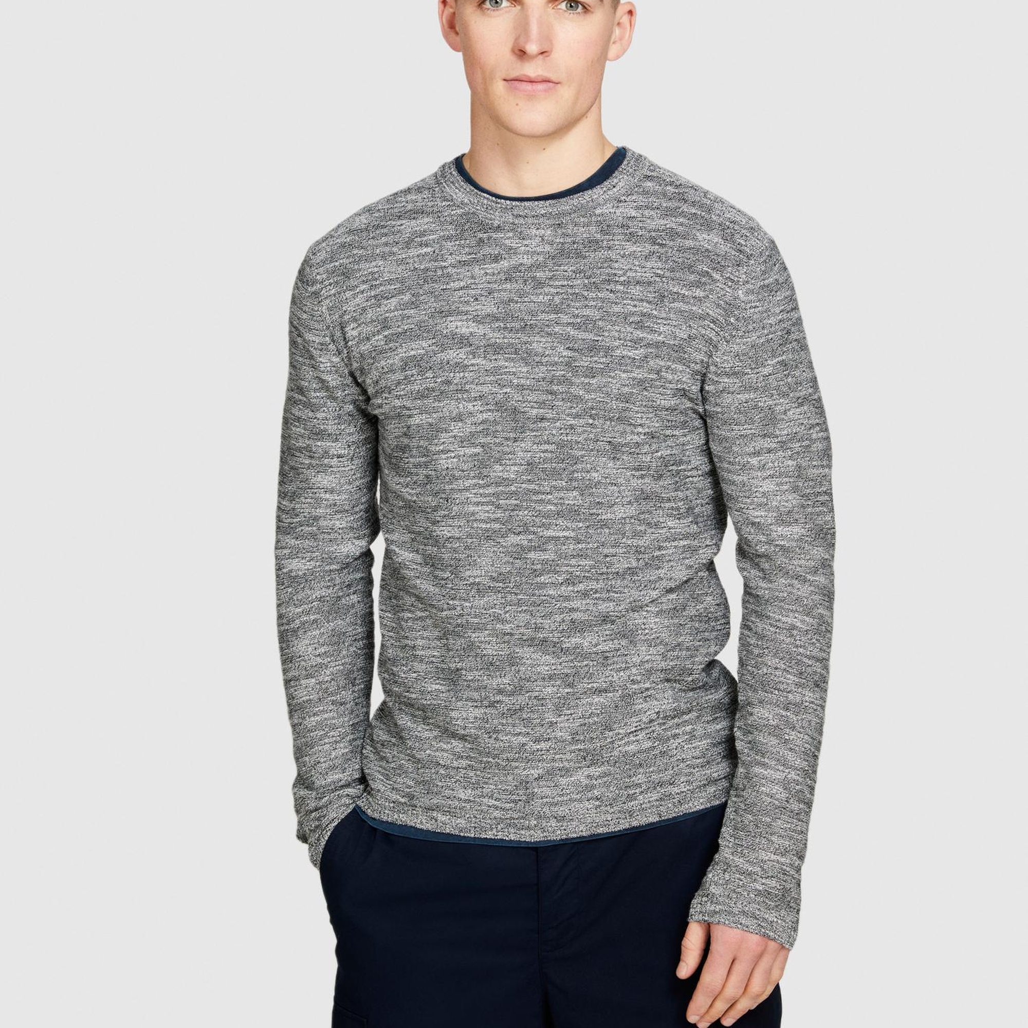 Erkek Siyah Beyaz Pamuk Karışımlı Uzun Kollu Bisiklet Yaka Kazak