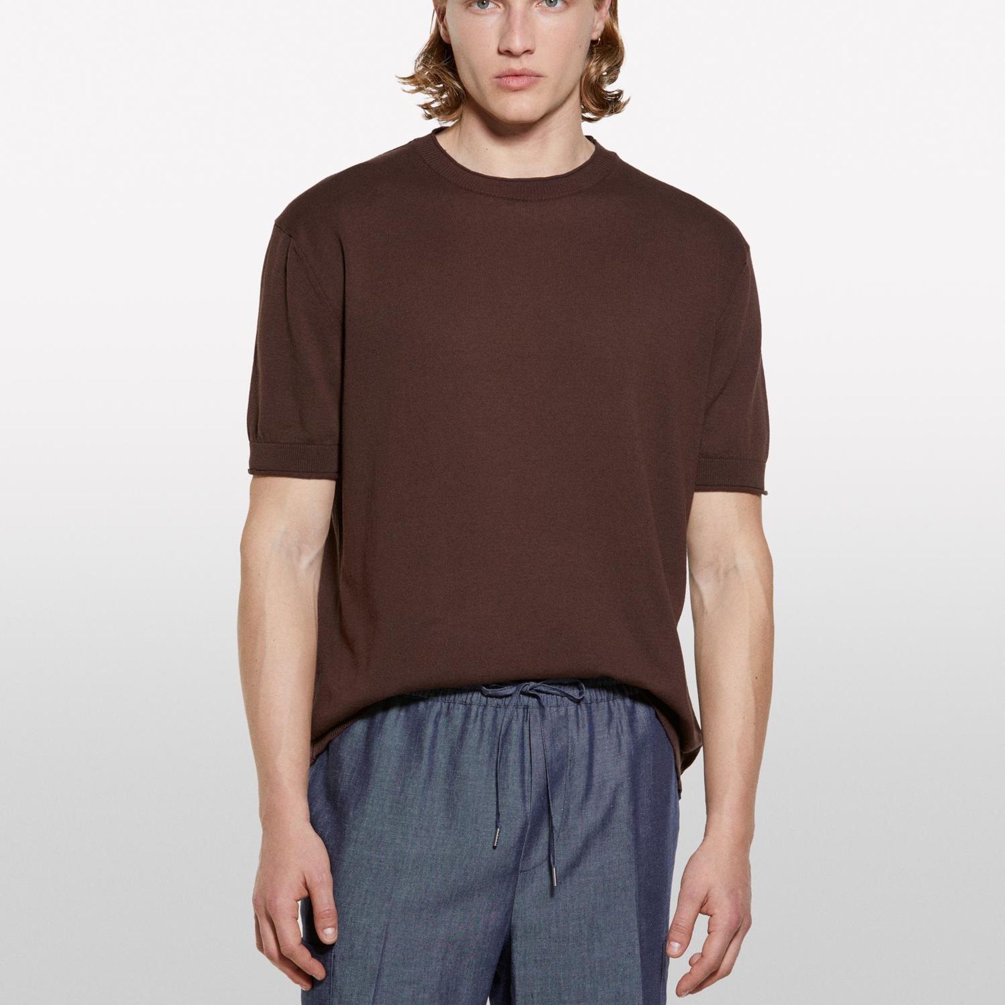 Erkek Koyu kahverengi %100 Pamuk Ribana Detaylı Kısa Kollu Kazak