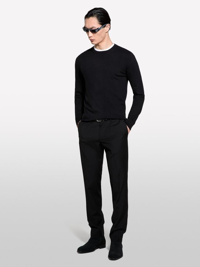  Erkek Siyah Pamuk Karışımlı Normal Kesim Uzun Kollu Ribanalı Kazak