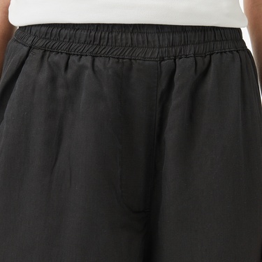  Kadın Relaxed Fit Siyah Pantolon