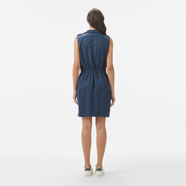  Lacoste Kadın Classic Fit Kolsuz Lacivert Elbise