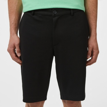  Erkek Tapered Fit Siyah Bermuda Şort