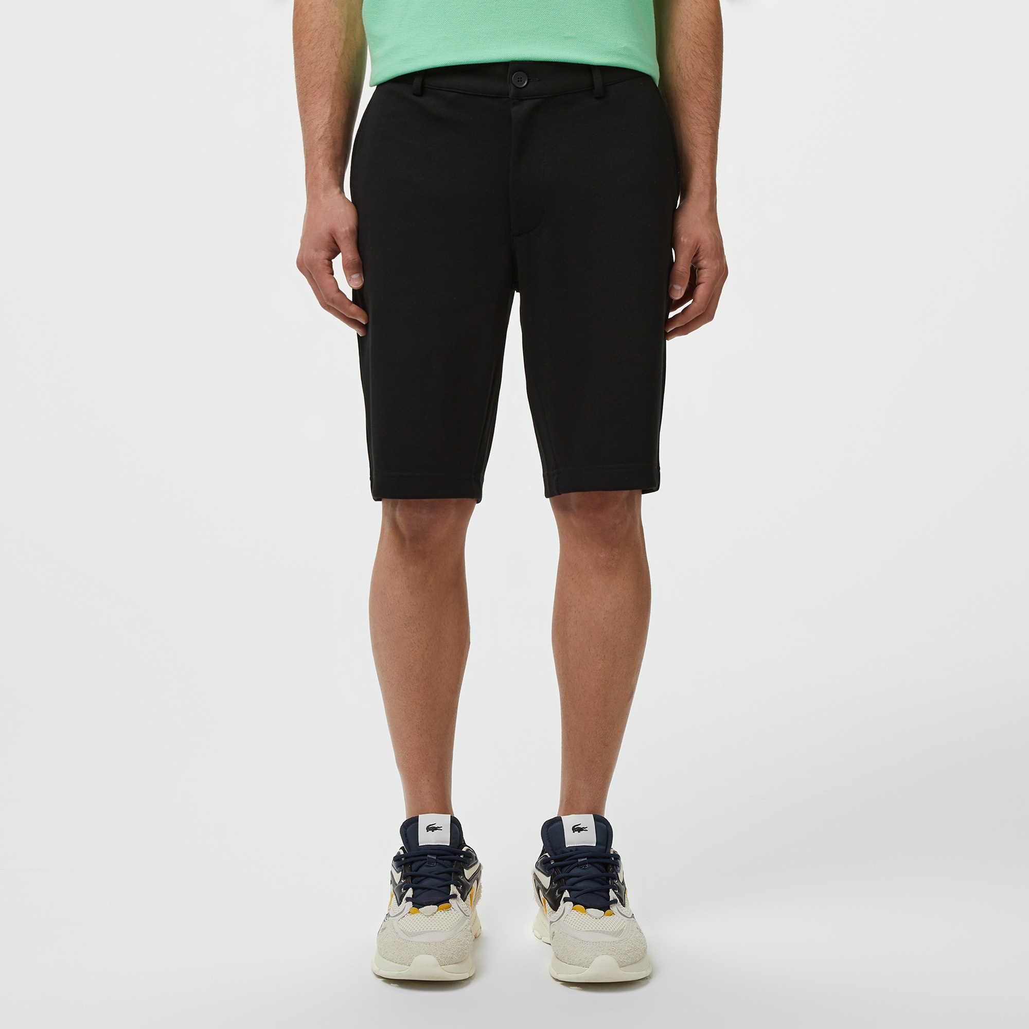 Erkek Tapered Fit Siyah Bermuda Şort