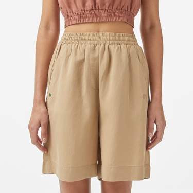  Kadın Regular Fit Bej Bermuda Şort