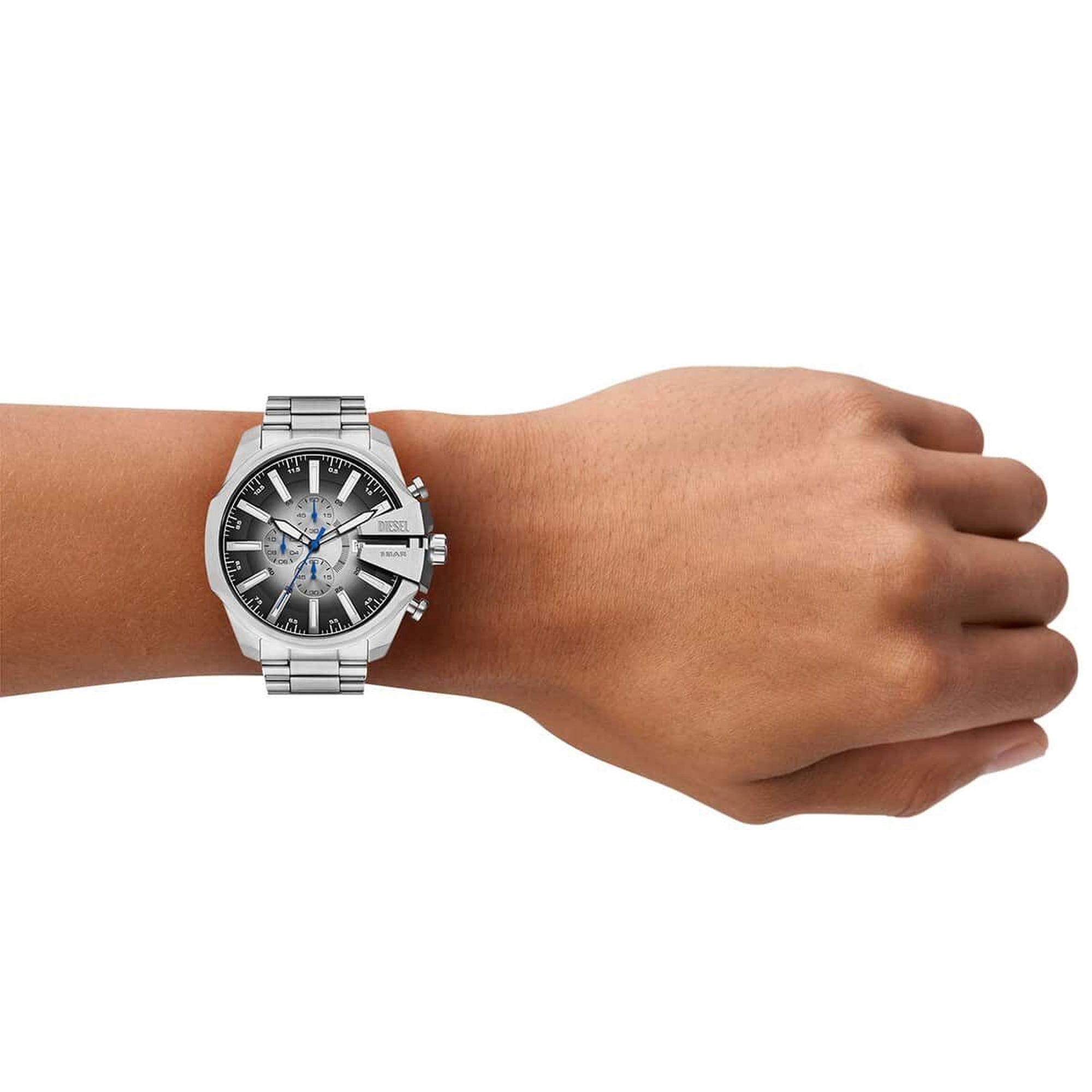 Diesel DZ4686 Erkek Kol Saati