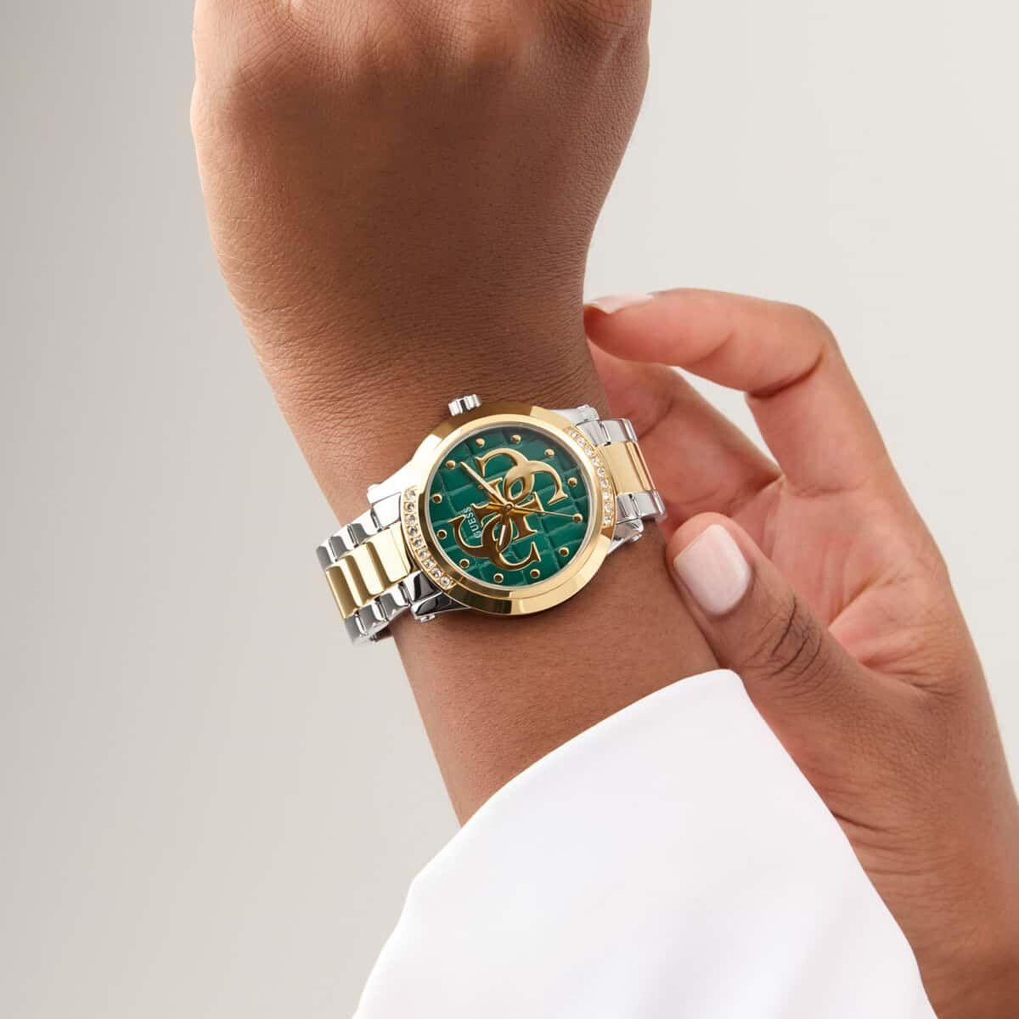 Guess GUGW0861L4 Kadın Kol Saati