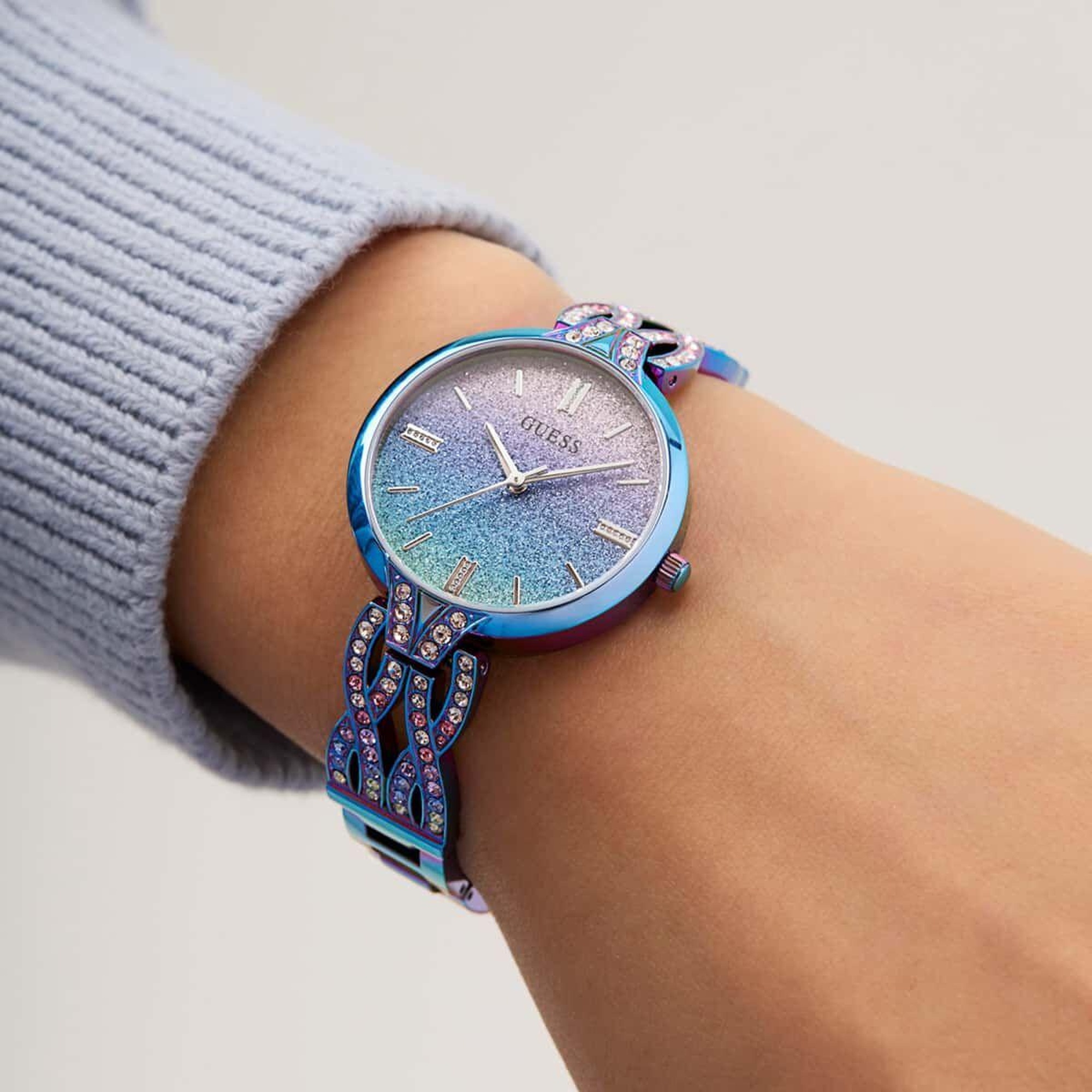 Guess GUGW0868L3 Kadın Kol Saati