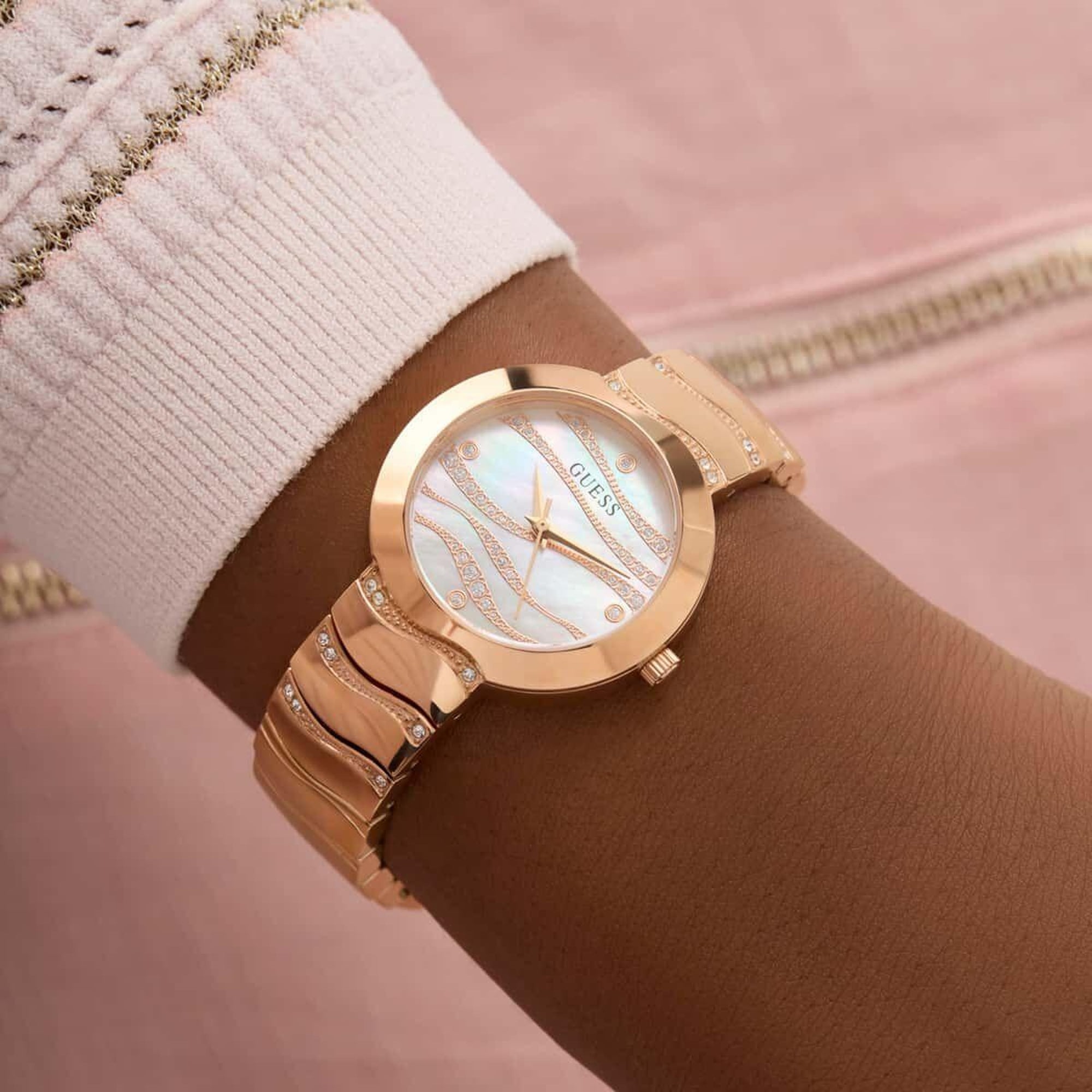 Guess GUGW0871L3 Kadın Kol Saati