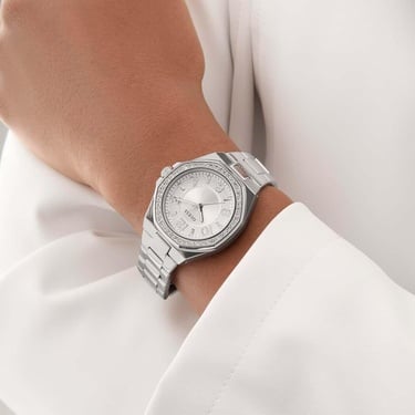  Guess GUGW0877L1 Kadın Kol Saati