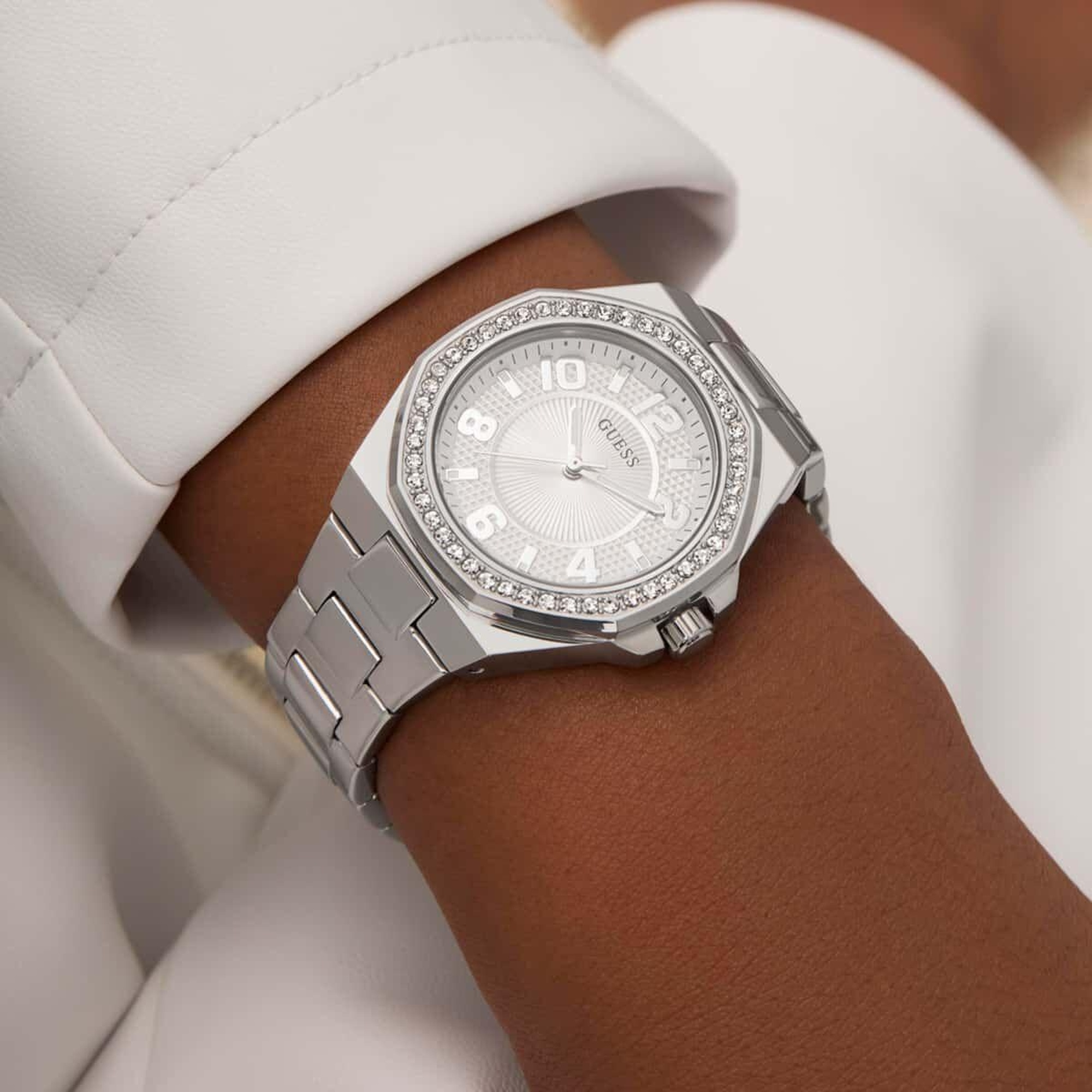 Guess GUGW0877L1 Kadın Kol Saati