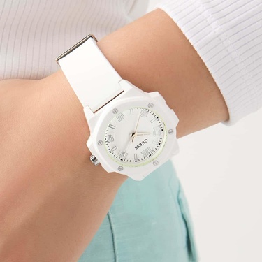  Guess GUGW0880L3 Kadın Kol Saati