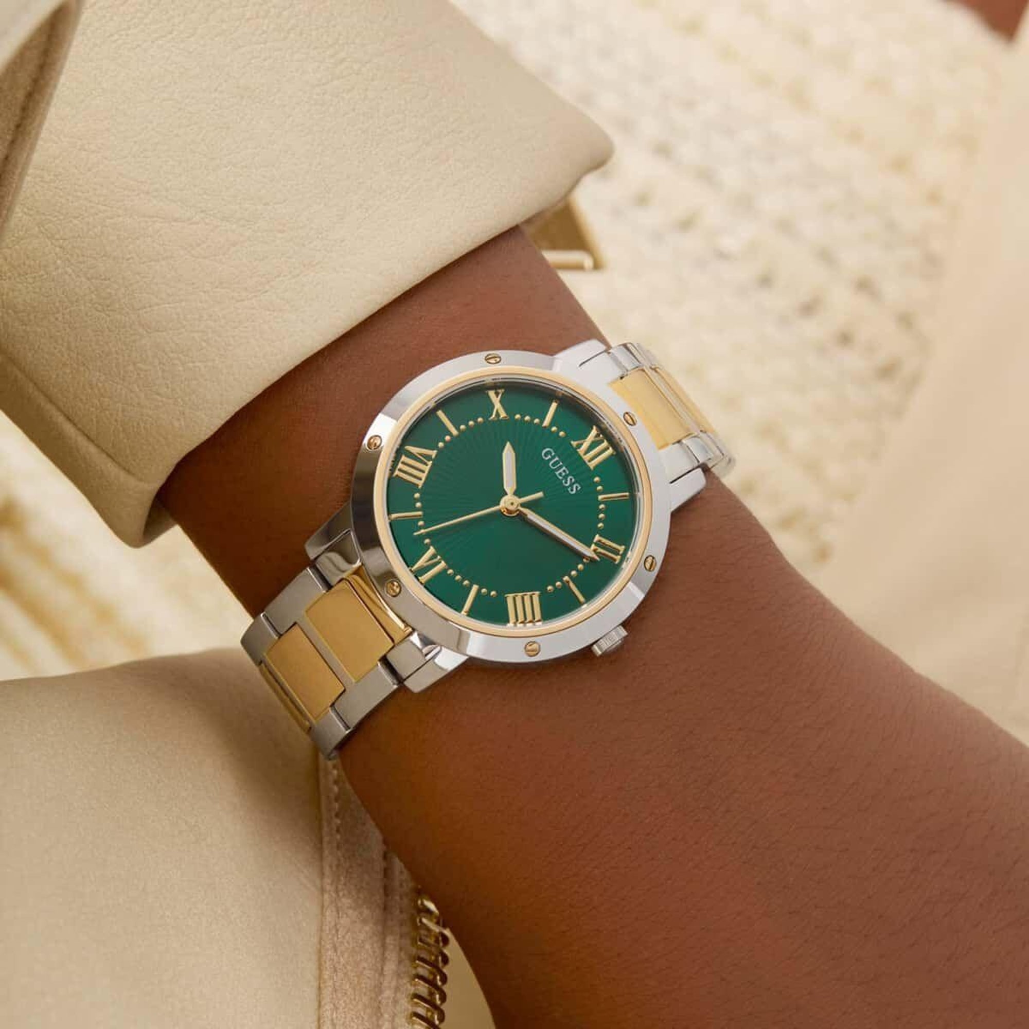 Guess GUGW0404L5 Kadın Kol Saati