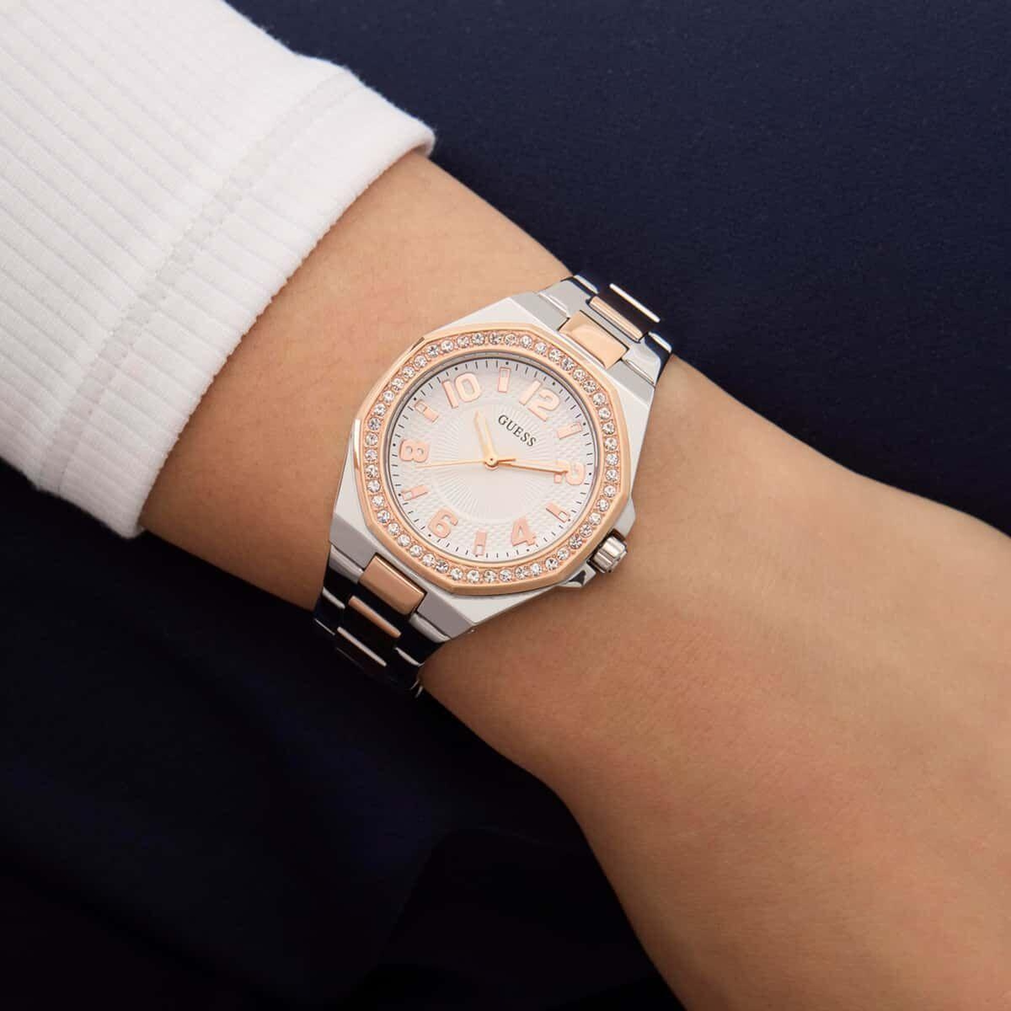 Guess GUGW0877L5 Kadın Kol Saati