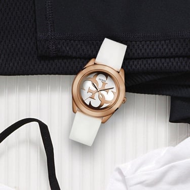  Guess GUW0911L5 Kadın Kol Saati