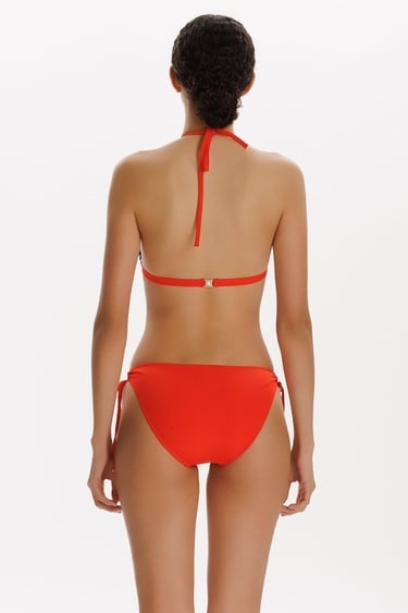  ZEKİ COMETA İŞLEMELİ ÜÇGEN BİKİNİ TAKIMI