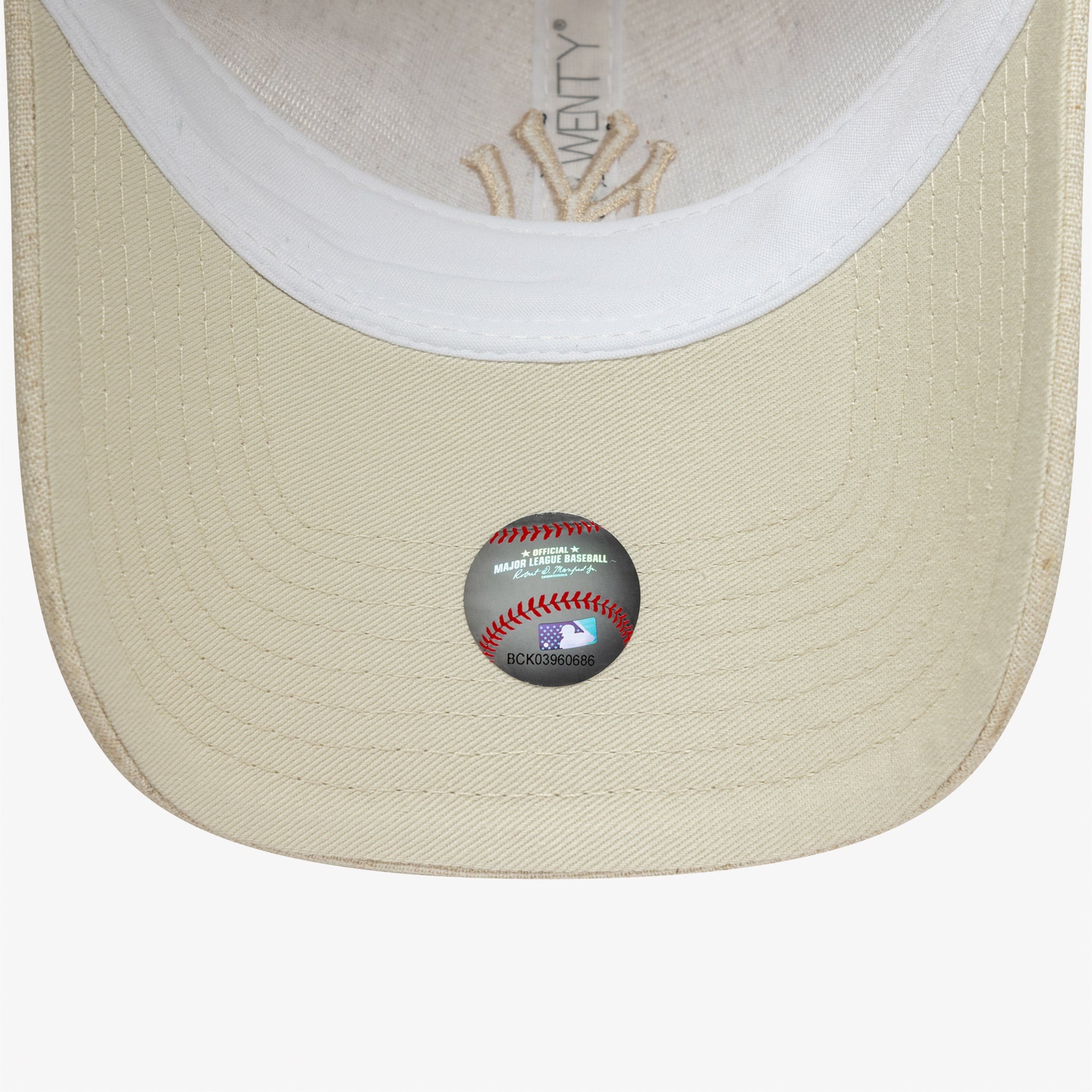 New Era 9Forty New York Yankes Mlb Linen Kadın Krem Şapka