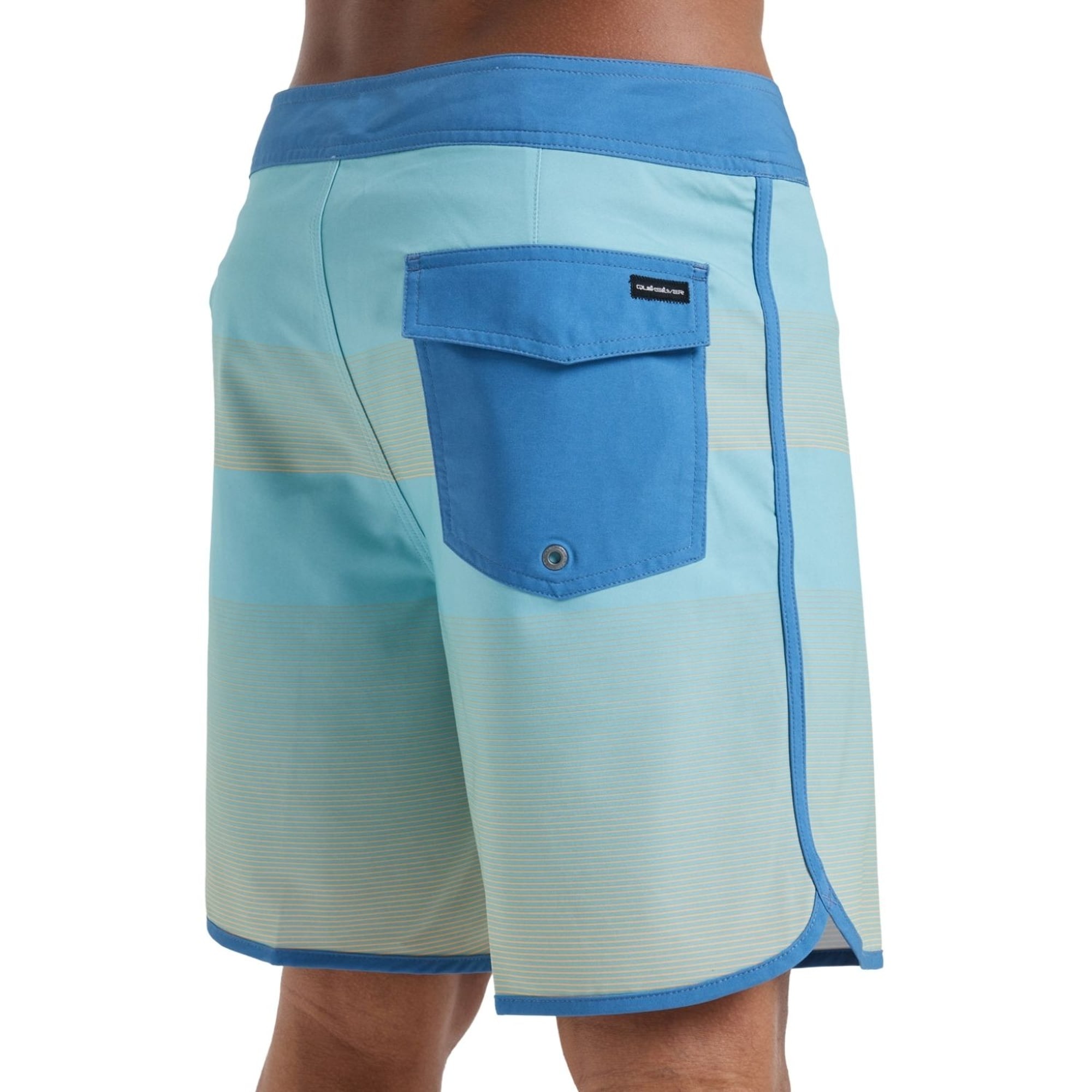 Quiksilver Surfsilk Scallop 18 Erkek Mavi Boardshort