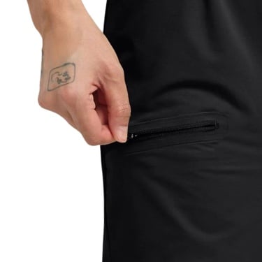  Jack Wolfskin Prelight Stride Shorts Kadın Siyah Şort