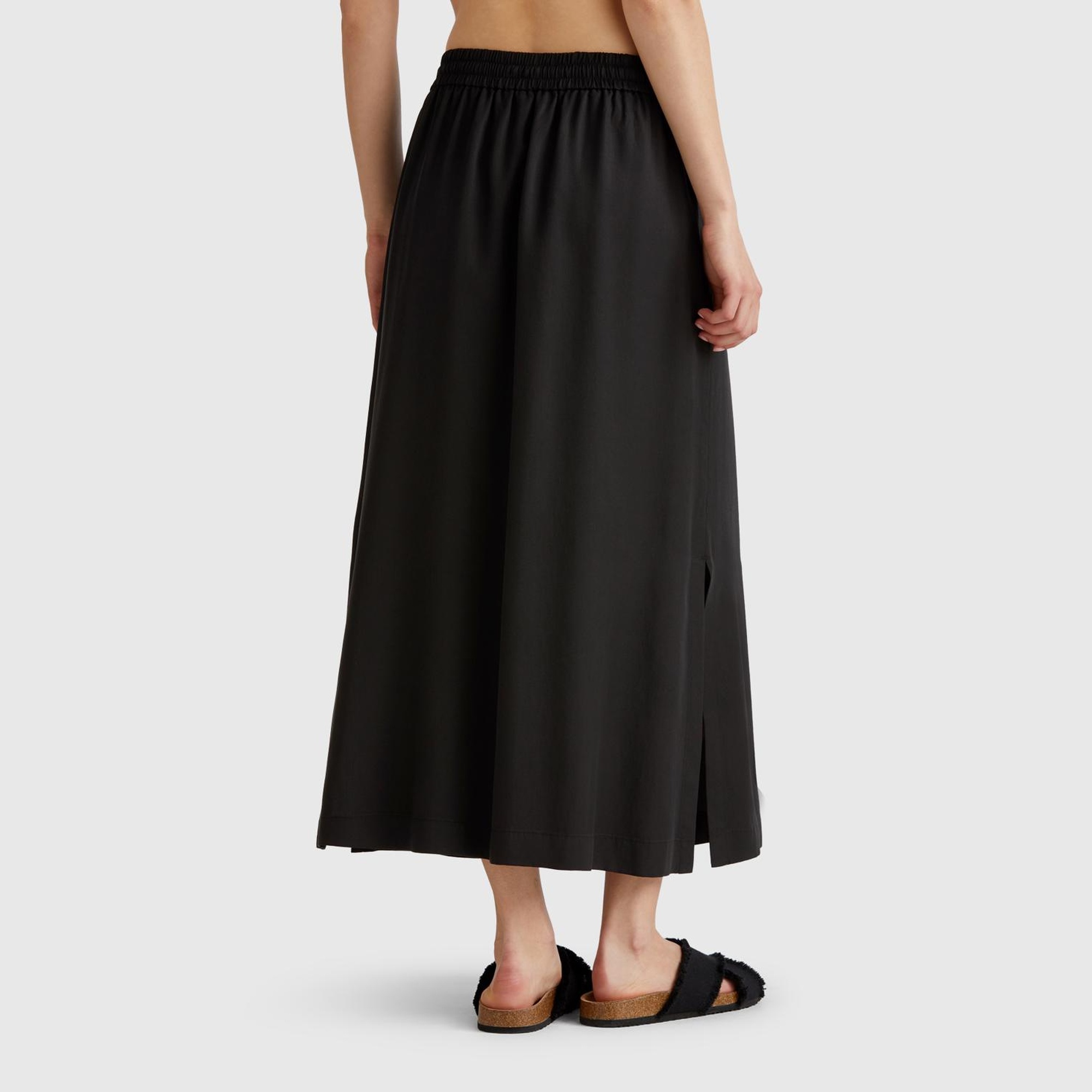 Kadın Siyah %100 Liyosel Beli Lastikli Cepli Uzun Etek