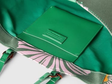  Kadın Yeşil Desenli Tote Çanta