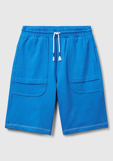  Erkek Çocuk Saks Mavi Dikiş Detaylı Arka Cebi Logo İşlemeli Beli İpli Şort