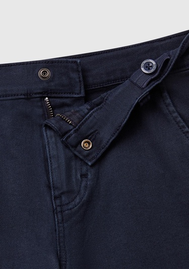  Erkek Çocuk Lacivert Logo İşlemeli Denim Görünümlü Streç Bermuda Şort