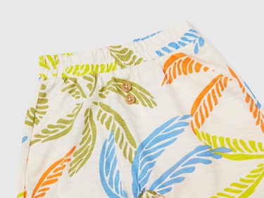  Bebek Ekru Baskılı Kimono Kollu T-Shirt ve Tamamı Desenli Şort Takım