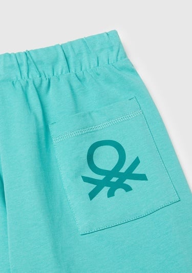  Erkek Çocuk Mint Yeşili Arka Cebi Logo Baskılı Beli İpli Şort