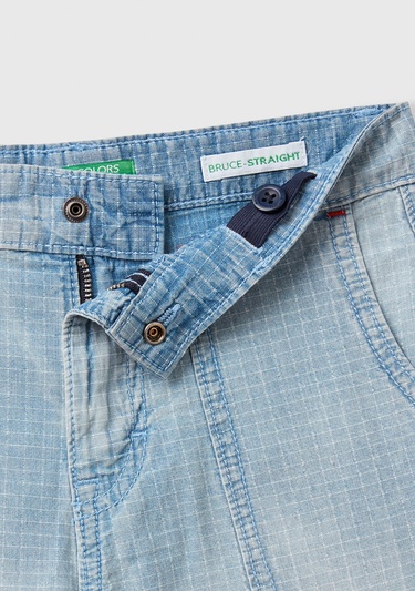  Erkek Çocuk Açık Denim Büyük Cep Detaylı Arka Bel Bandı Etiketli Denim Bermuda Şort