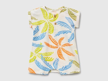  Bebek Renkli Mix Tamamı Desenli Önü Düğme Detaylı Gizli Çıtçıtlı Tulum