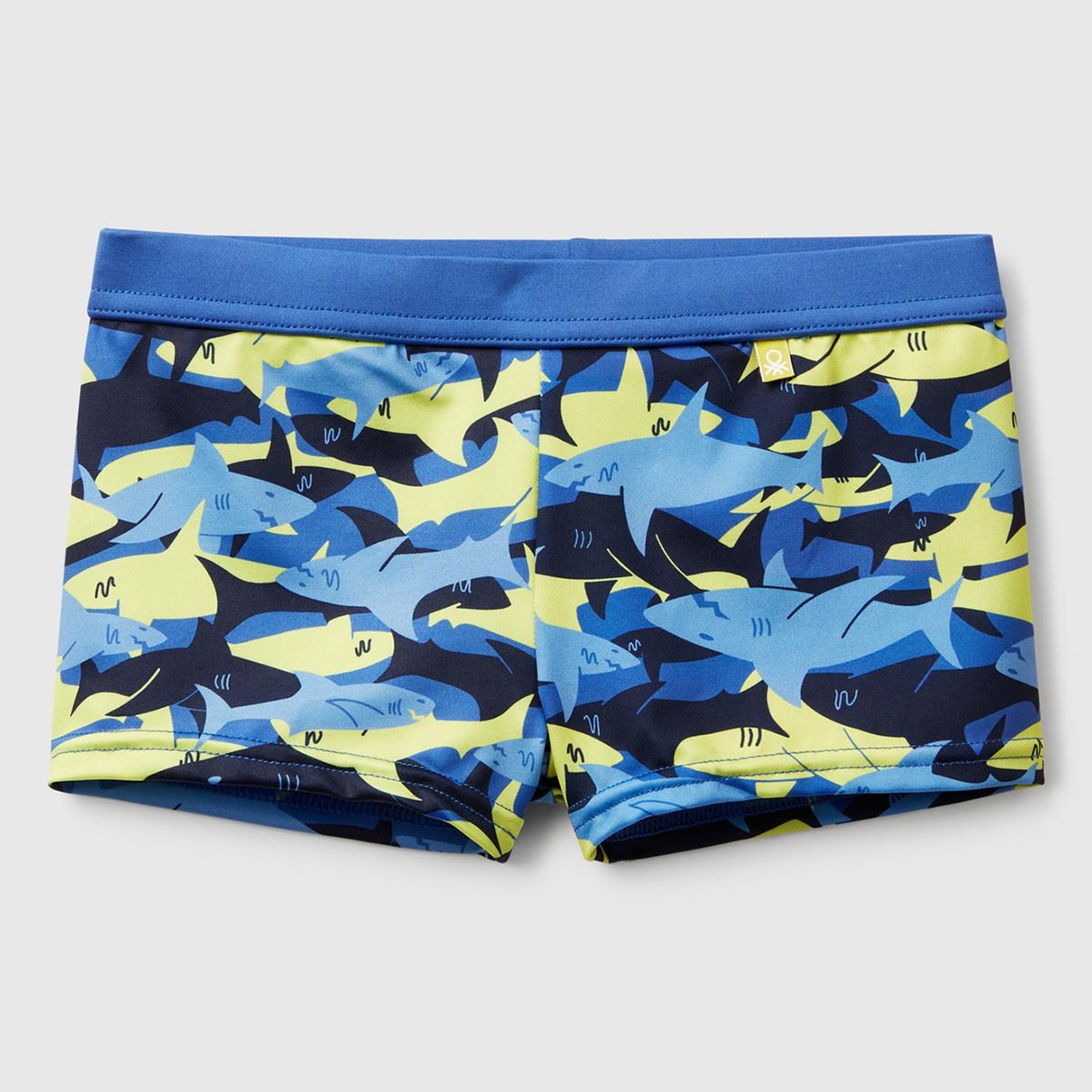 Erkek Çocuk Kamuflaj Desenli Beli İp Detaylı Deniz Şortu