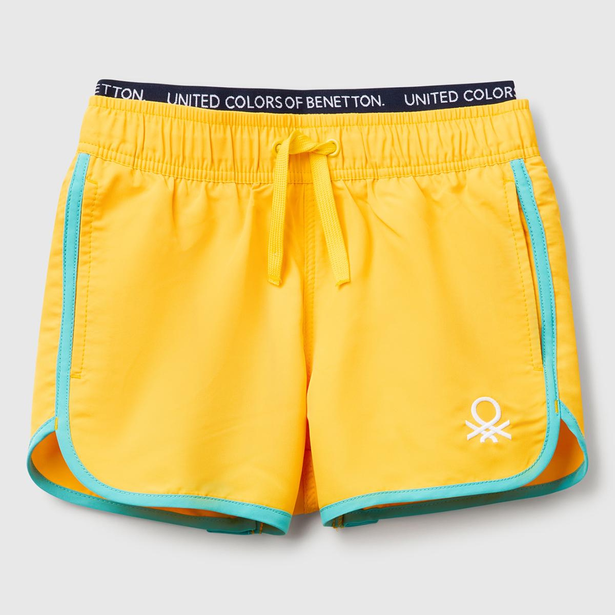 Erkek Çocuk Sarı Logo Baskılı Beli Lastik Detaylı Büzgü İpli Deniz Şortu