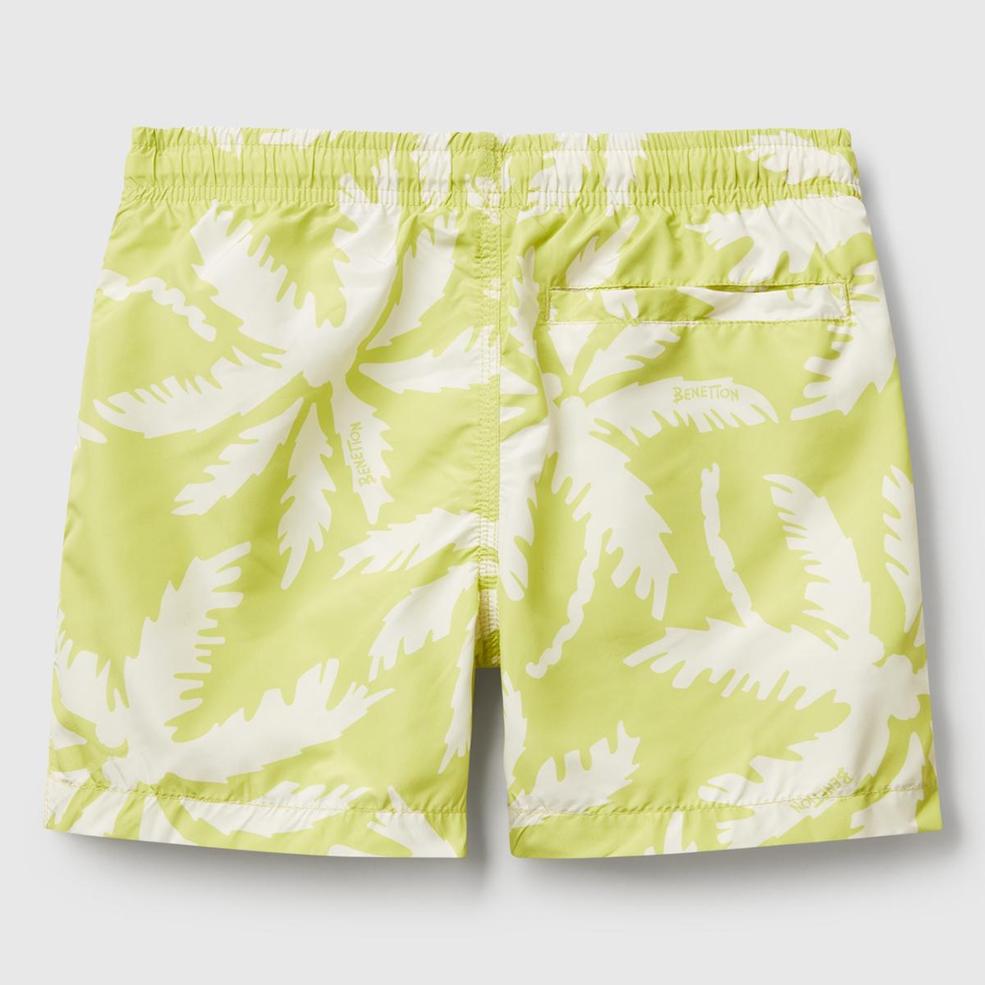 Erkek Çocuk Fıstık Yeşili Tamamı Desenli Arkası Cep Detaylı Büzgü İpli Deniz Şortu