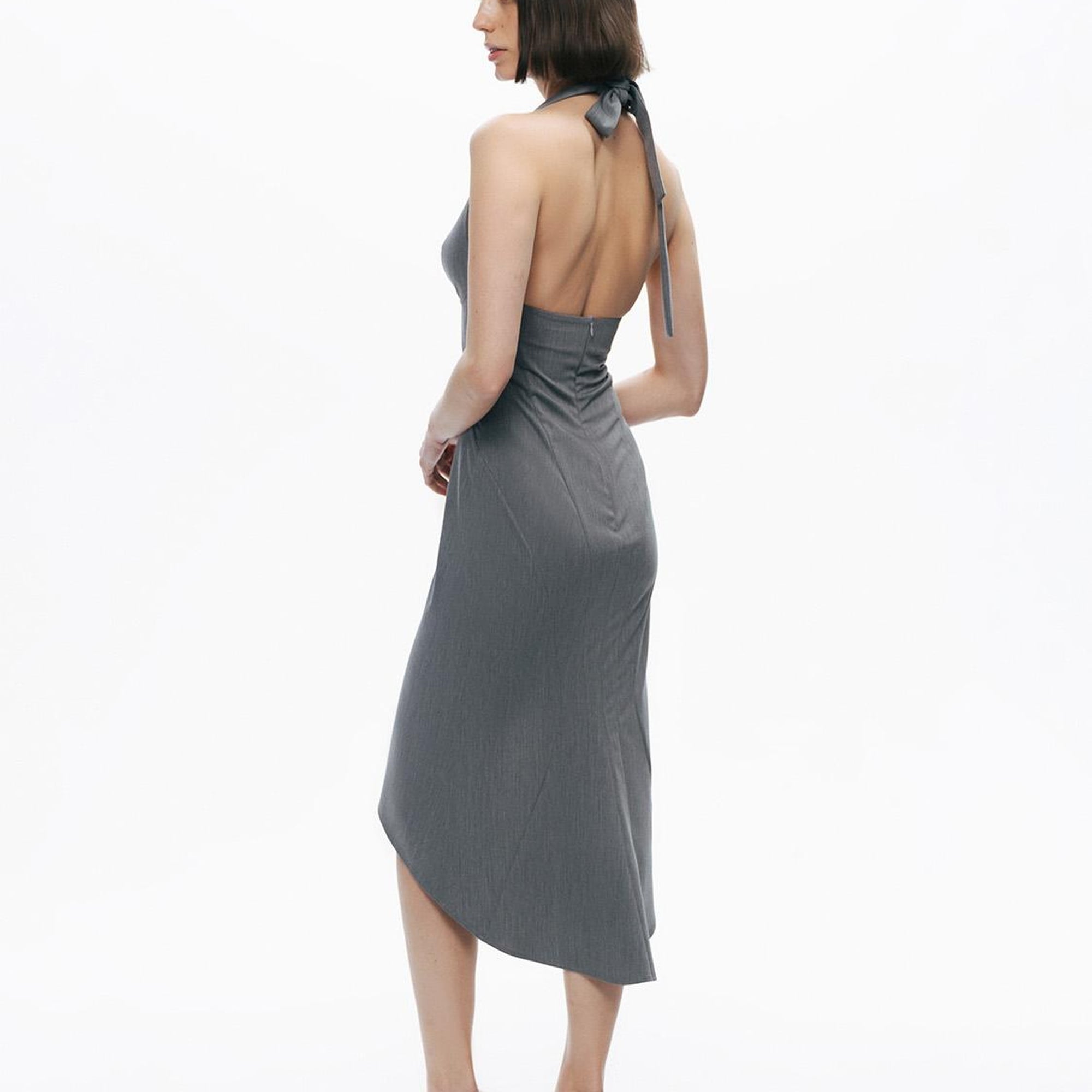 Boyundan Bağlamalı Asimetrik Midi Elbise