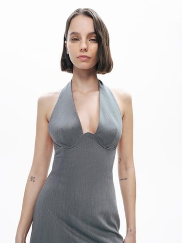  Boyundan Bağlamalı Asimetrik Midi Elbise