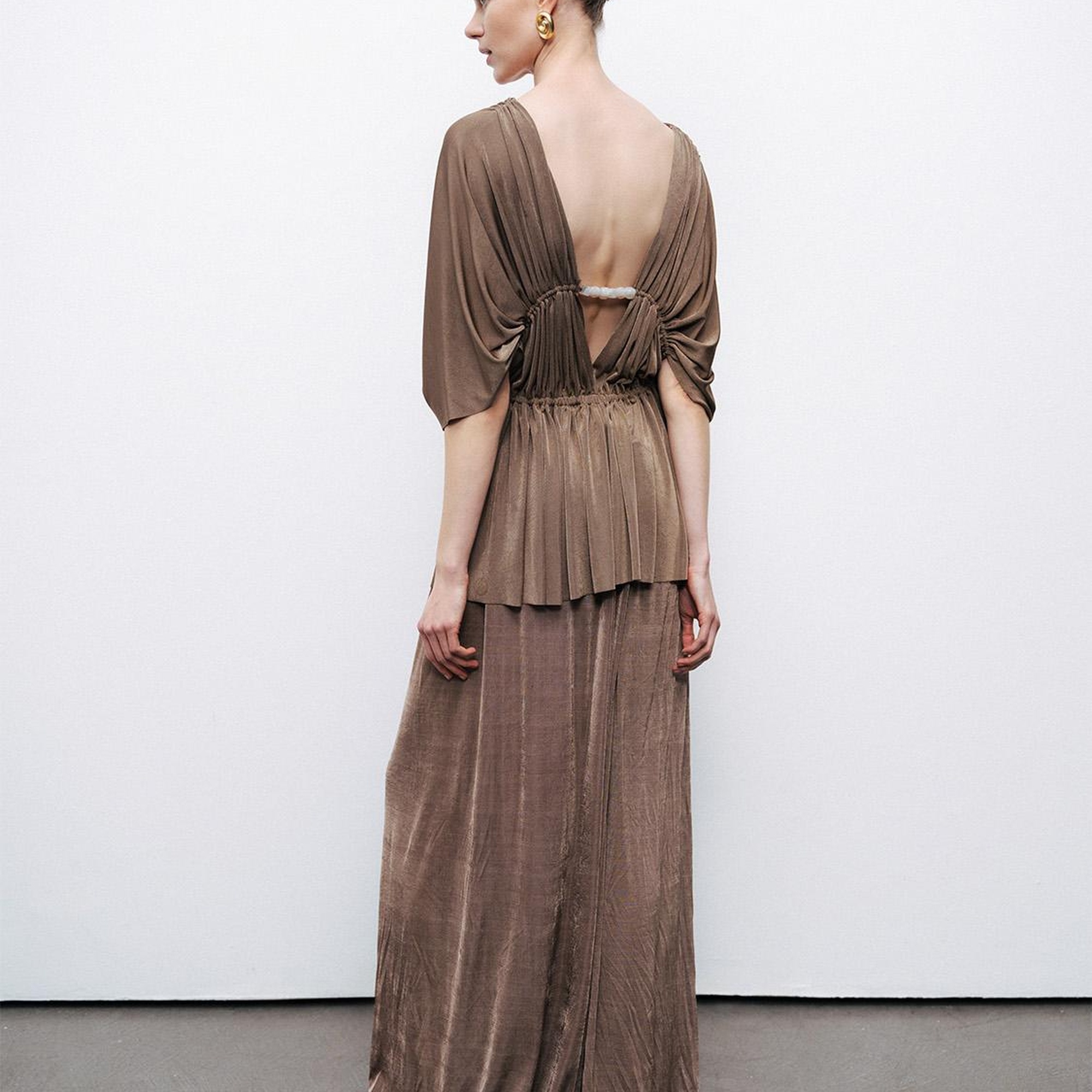 Boncuk Aksesuarlı Bluz