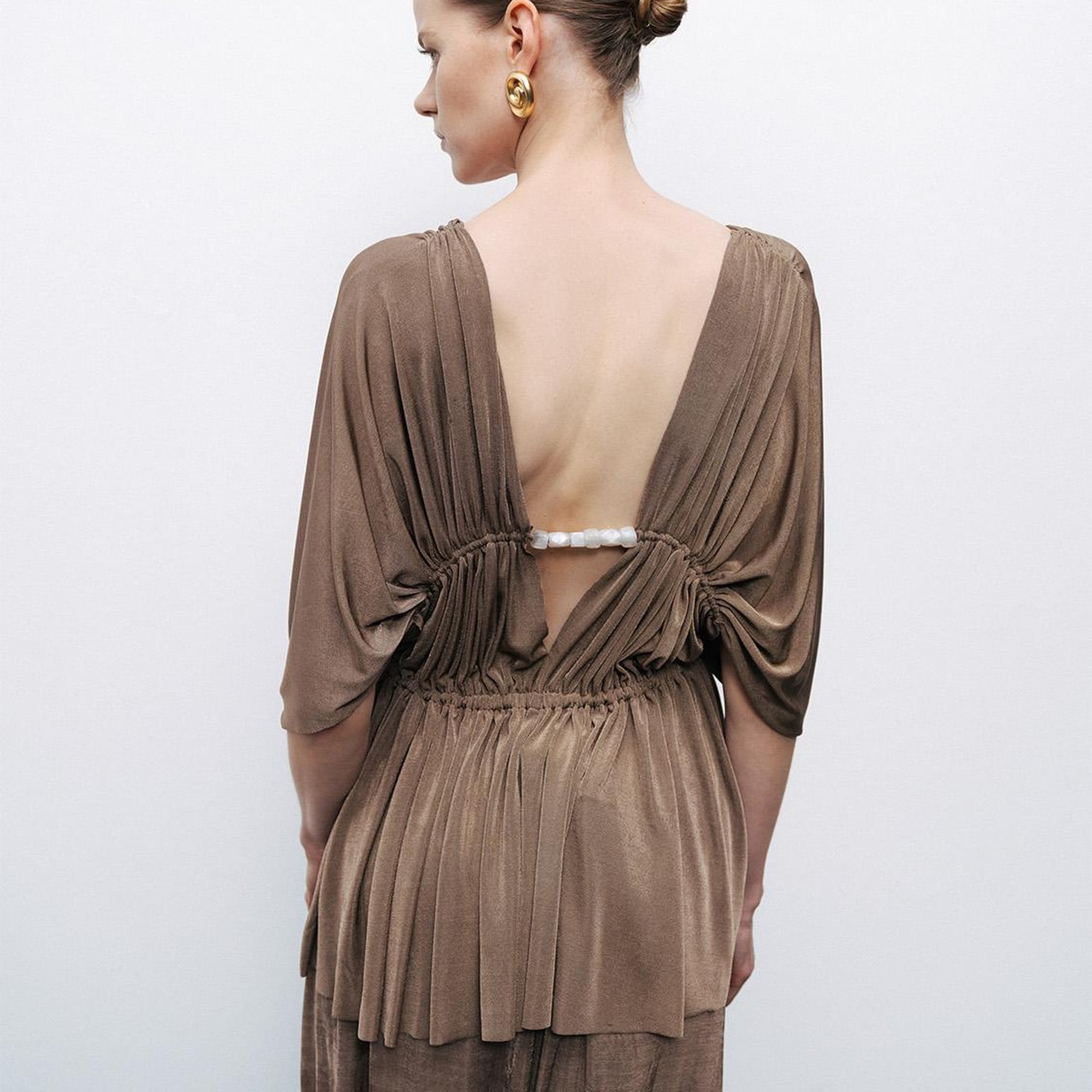 Boncuk Aksesuarlı Bluz