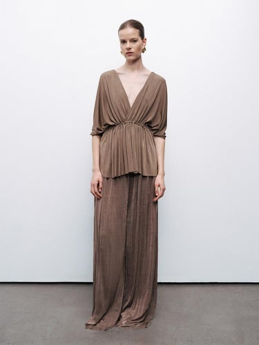  Boncuk Aksesuarlı Bluz