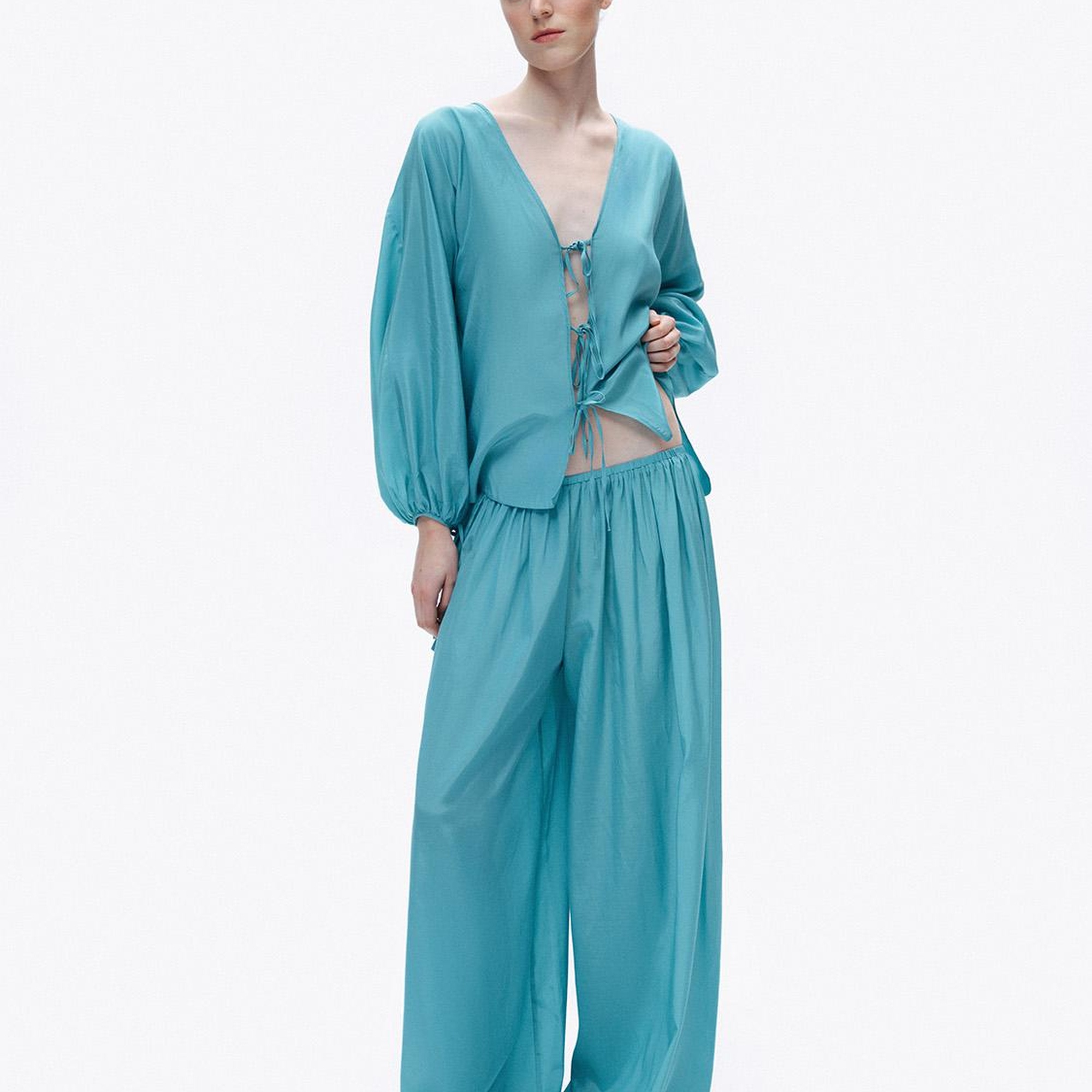 Dökümlü Geniş Paça Pantolon