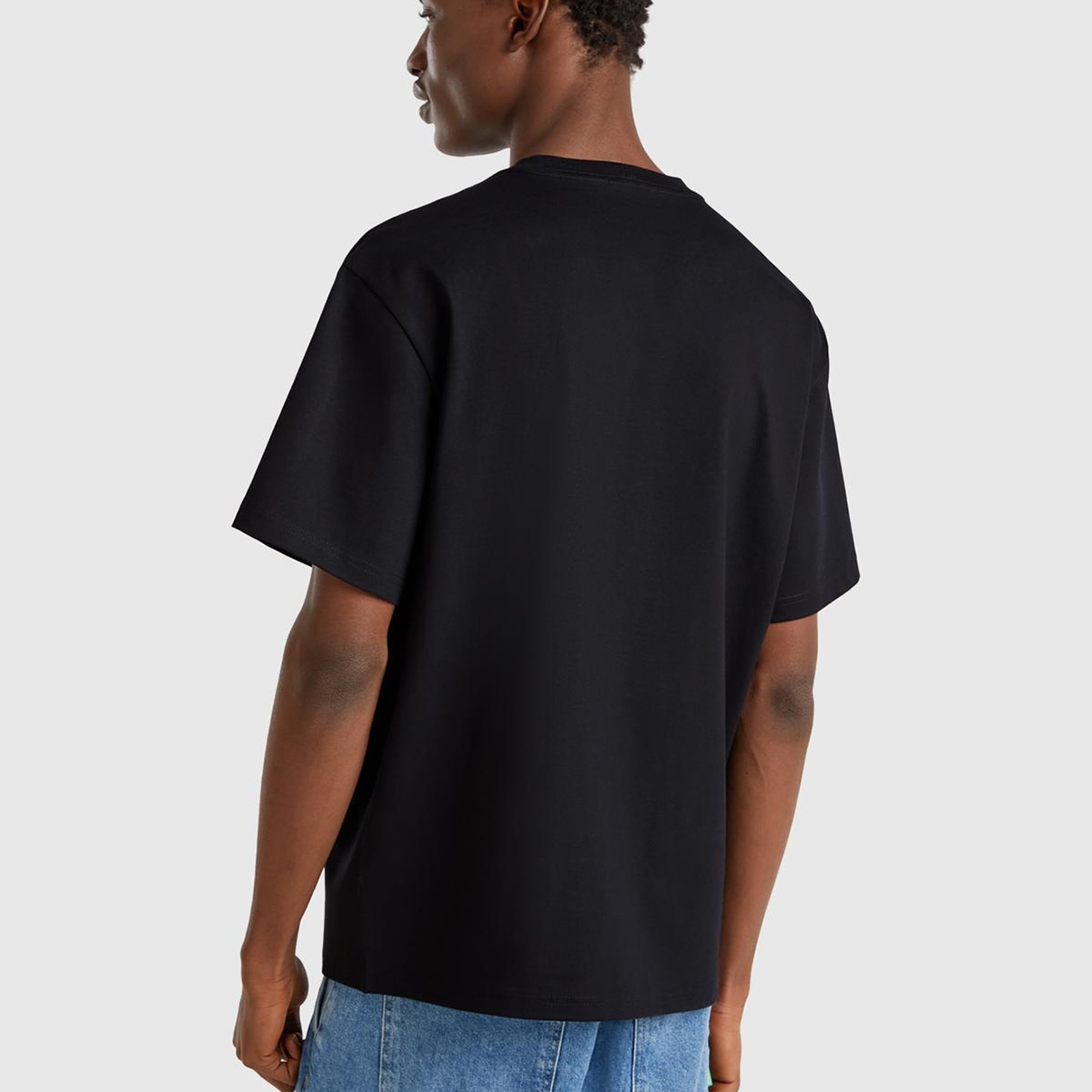 Erkek Siyah %100 Pamuk Önü Logo İşlemeli Oversize T-Shirt