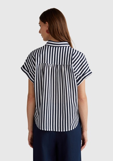  Kadın Lacivert Keten Karışımlı Çizgili Kimono Kol Gömlek