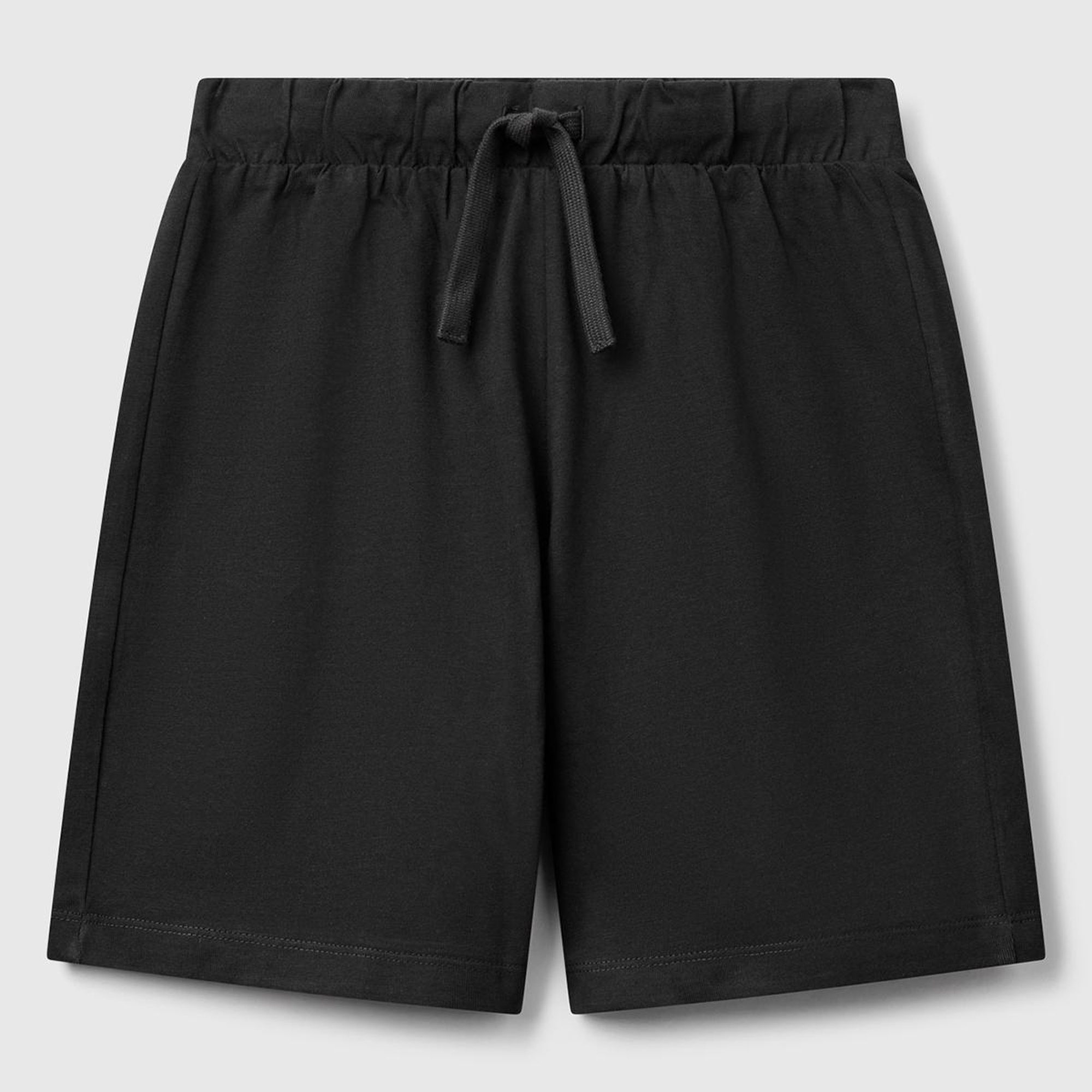 Erkek Çocuk Siyah Arka Cebi Logo Baskılı Beli İpli Şort