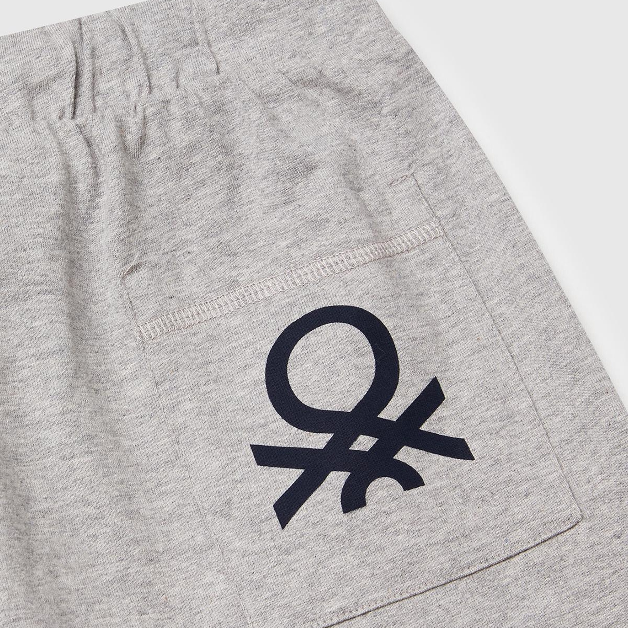 Erkek Çocuk Gri Melanj Arka Cebi Logo Baskılı Beli İpli Şort