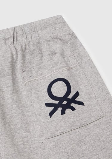  Erkek Çocuk Gri Melanj Arka Cebi Logo Baskılı Beli İpli Şort
