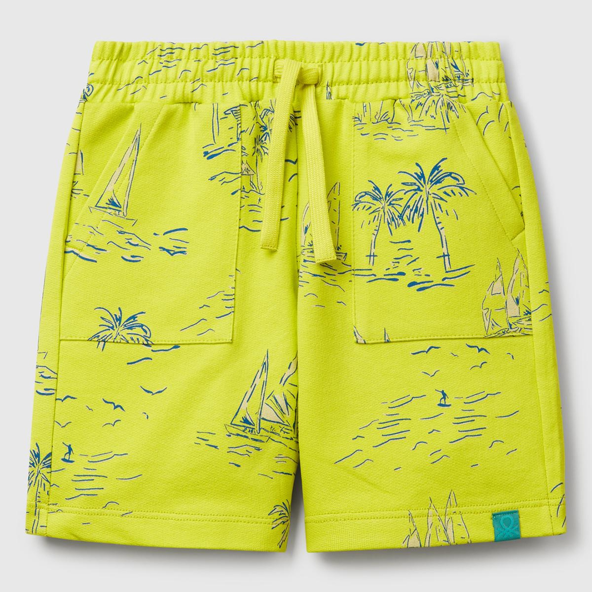 Erkek Çocuk Sarı Tamamı Desenli Beli İpli Cepli Bermuda Şort