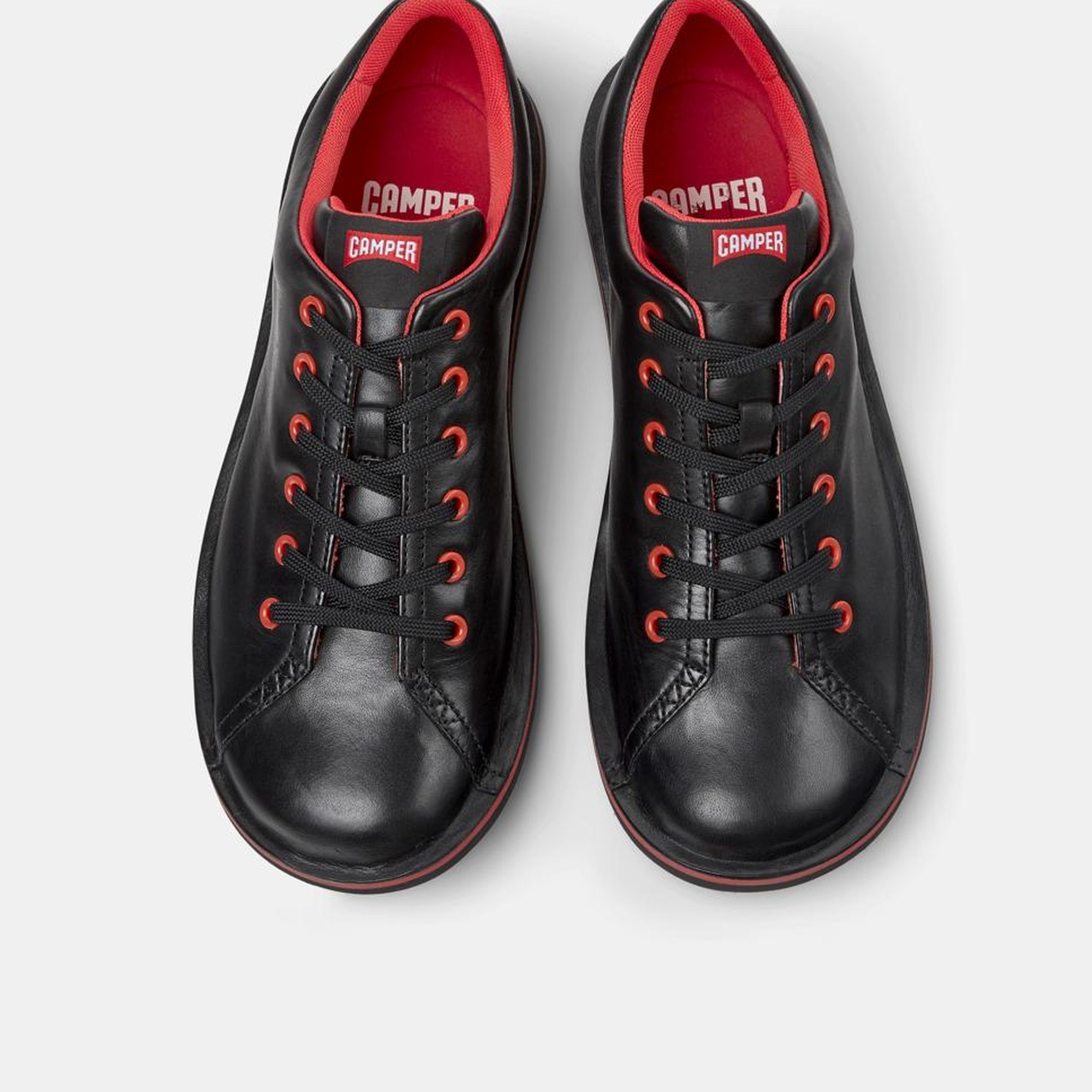 Erkek Camper Beetle 18648-074